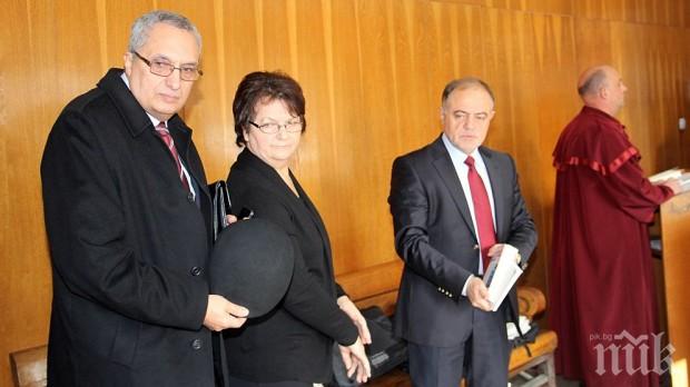 ЕКСКЛУЗИВНО в ПИК! Войната при Реформаторите е факт! Ген. Атанасов отряза човек на Кунева от депутатско място! Изплува дългата ръка на Командира!