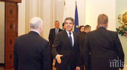 президентът предложил народно събрание свика октомври