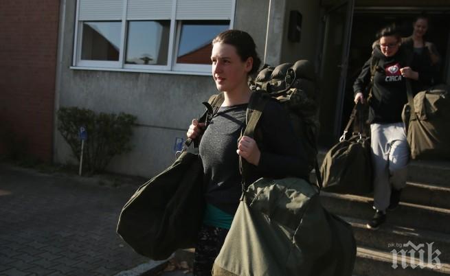 Равенство по норвежки: Казарма и за жените
