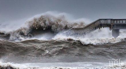 тропическата буря труди застрашава южните части мексико