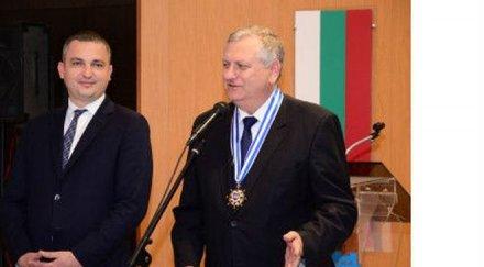 кметът варна награди председателя отворено общество