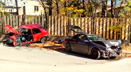 вижте снимки зверската катастрофа кюстендил пострадаха две деца четирима възрастни