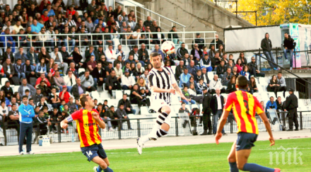 локо надхитри левски изравни последната минута снимка