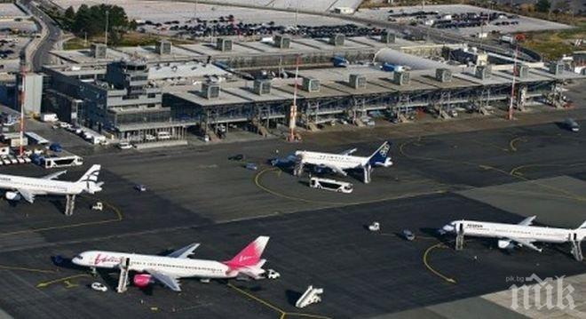 Мъртво пияни руснаци задържаха самолет с четири часа