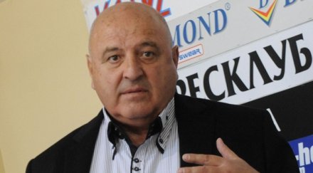 венци стефанов съдията мача левски мъжкар