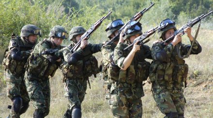 наши командоси пратени катар секретна акция хищен ястреб