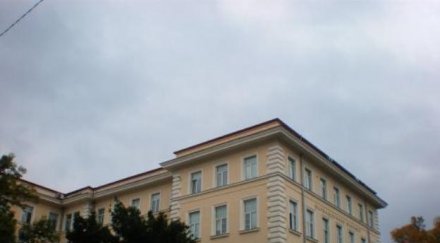 падна покривът факултета журналистика