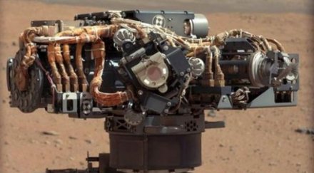 един роувър лети марс