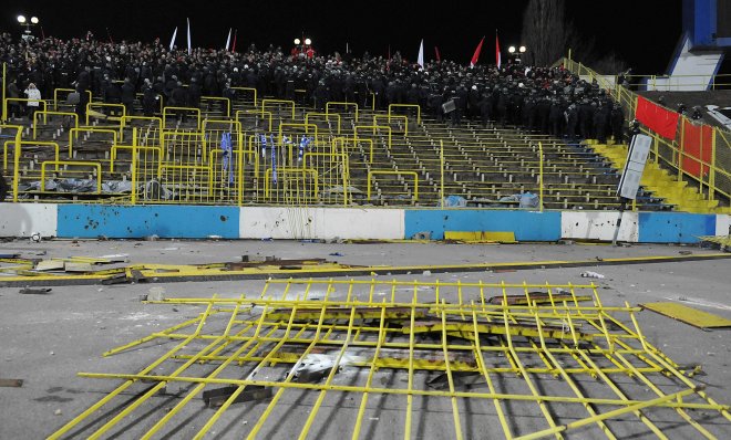 Цветанов убива футбола в България!