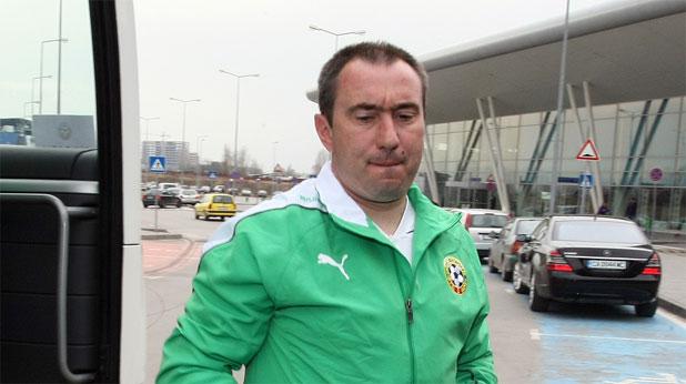 След публикация на ПИК! Мъри сменя Феро в Ботев