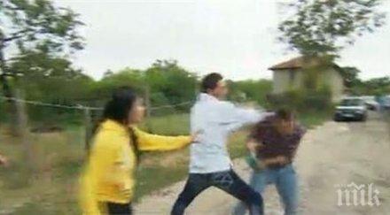 нападателят репортер осъден три месеца затвор