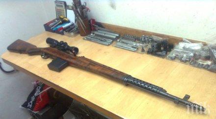 ужас крит изперкал дядка изпразни карабината българин