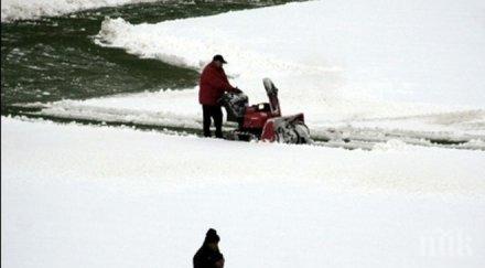 снегът скова стадион васил левски часове вечното дерби