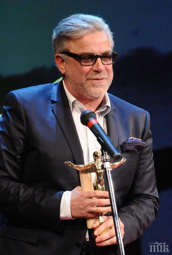 Владо Пенев празнува ЧРД с шампанско в Рим