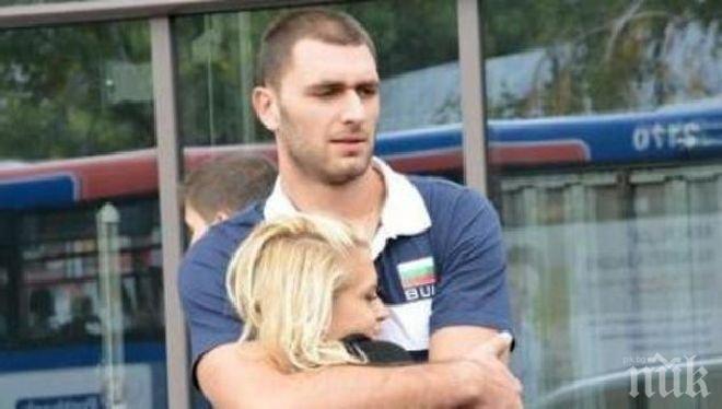 Волейболният национал Цветан Соколов стана горд татко на близнаци