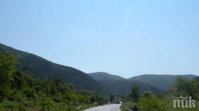 Възстаново е движението и в двете посоки през Прохода на републиката 