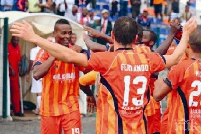 Рекреативо с титлата в Ангола, отборът на Илиан Илиев ще приключи в средата

