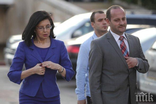 Скандал при Реформаторите! Депутат твърди: Кунева ни изнудва, плаши с разцепление