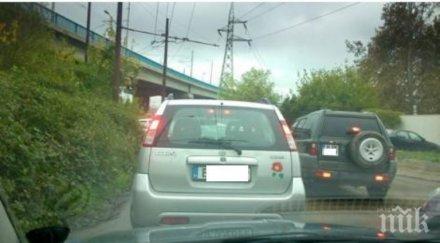 варненци възмутени тапите аспарухов мост ежедневие никаква организация снимки