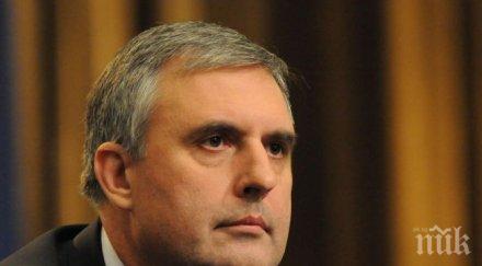 калфин абв участва дясноцентристко правителство