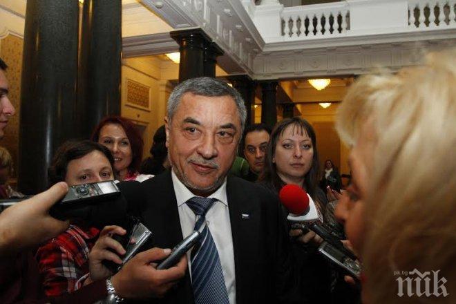 Отритнатият Валери Симеонов предупреди: Патриотичният фронт може да е сериозен противник!