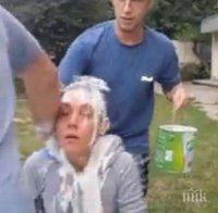 Момичето, залято с блажна боя: Все още виждам размазано