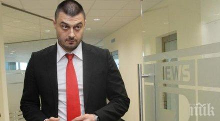 бареков пик реформаторите патриотите държат ганьовски изнудват постове разпаднат герб намери партньори