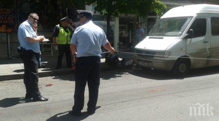 полицията масово глобява неправилно пресичащи пешеходци