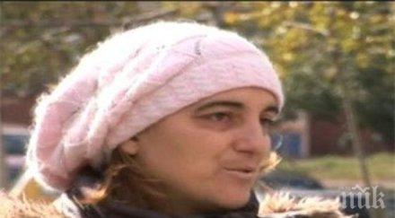 бабата дядото захвърленото кофа бебе искат