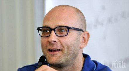 тити папазов искаме направим страхотен спектакъл феновете