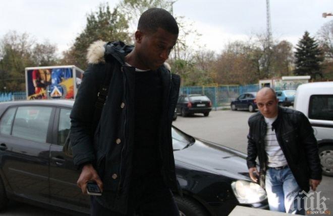 Обрат: Левски не се разбра с холандския голмайстор Фернандес