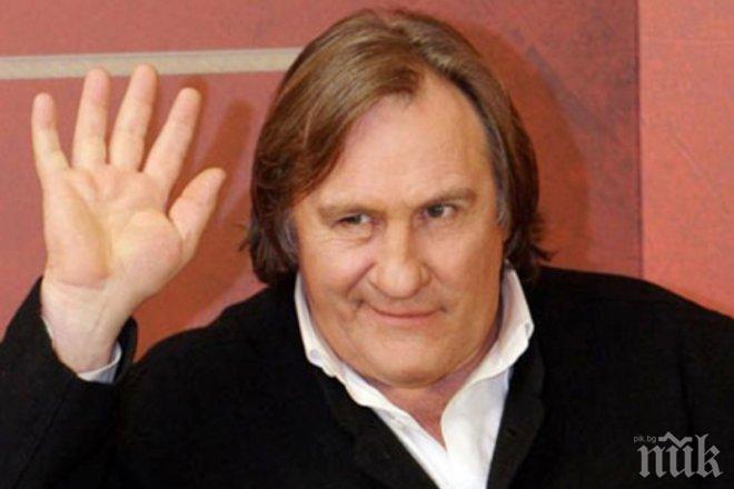 Глезят Депардийо с пилешко със синьо сирене и броколи