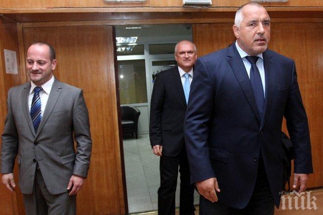 Не стига Чехлю за президент, ами и Радан за премиер... Направо върнете Костов и мачът да свършва! 