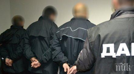 адвокатът шефа лесово отхвърли съмненията любовна афера