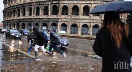 рим опасява невиждани дъждовни бури
