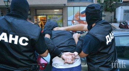 извънредно мащабна акция данс извършват масови арести данъчни престъпления обновена