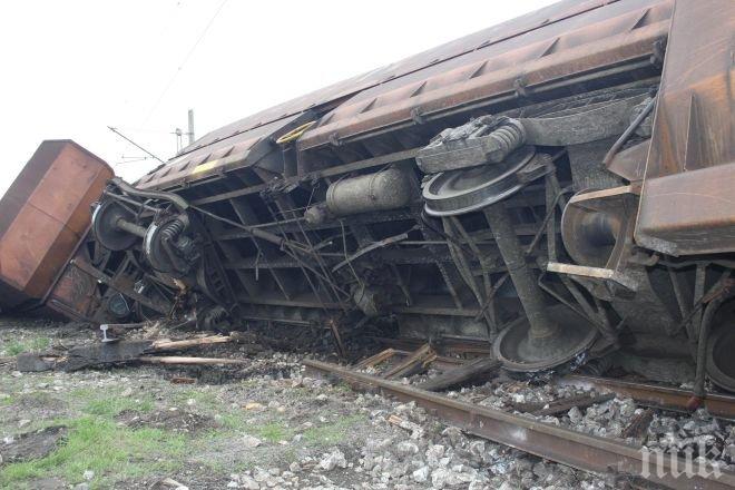 Един загинал и 65 ранени при влакова катастрофа в Алжир
