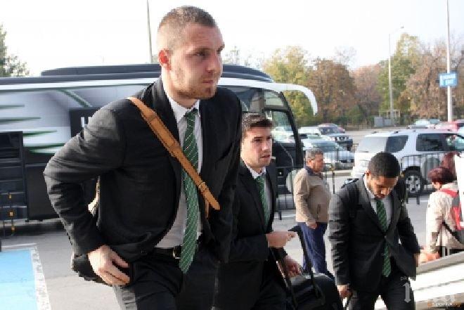 Козмин Моци потегли за Букурещ, не е ясно дали ще играе срещу ЦСКА и Ливърпул

