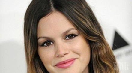 честито рейчъл билсън стана майка