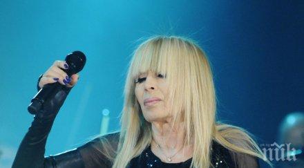 ужас лили иванова задави концерт