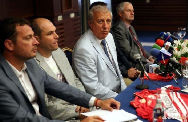 ЦСКА поздрави сърдечно министър от новото правителство

