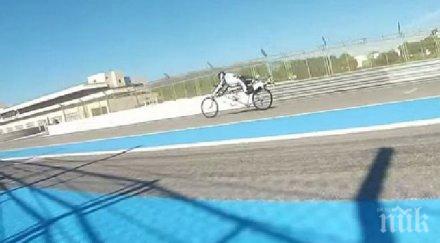 мъж вдигна секунди 333 реактивен велосипед видео
