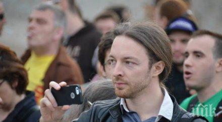 протестна мрежа става теленор активистът протестър иво божков вече лице мобилния оператор прехвърлят едни пари дсб