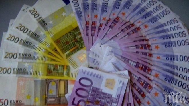 Заловиха незаконна валута за над 1,1 млн. лева