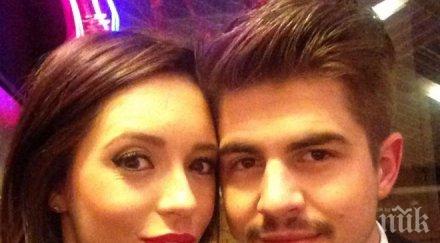 иво аръков мика стоичкова отваря вратата мен момент