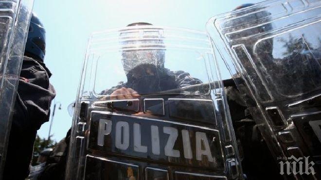 Яйца и пиратки летяха по министерство в Рим