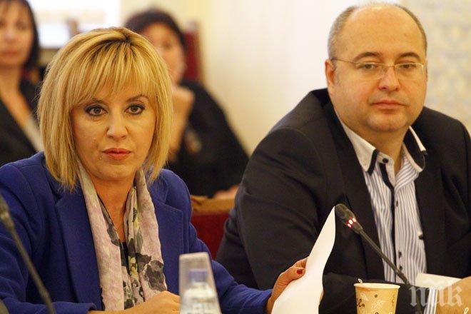 Първо в ПИК! Невиждано! Парламентът се задължи да задава въпроси, изпратени от медиите, на кандидати за постове