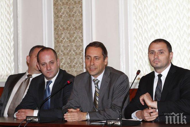 Депутати създадоха парламентарен фен клуб Левски 