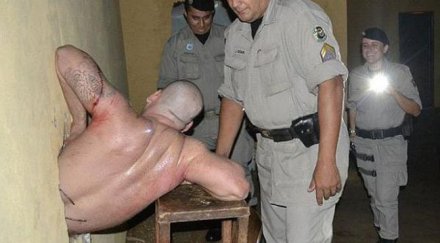 беглец затвор заклещи стена