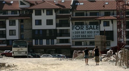 хил руснаци изгубили пари имоти българия